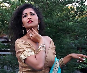Ομοεθνείς bhabi maya rati στο hindi τραγούδι - maya